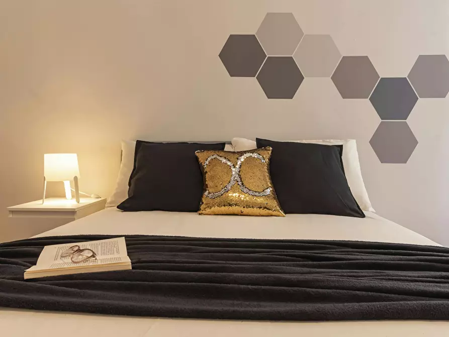 Immagine 3 di Camera in affitto  in Via Stefano Clemente a Torino