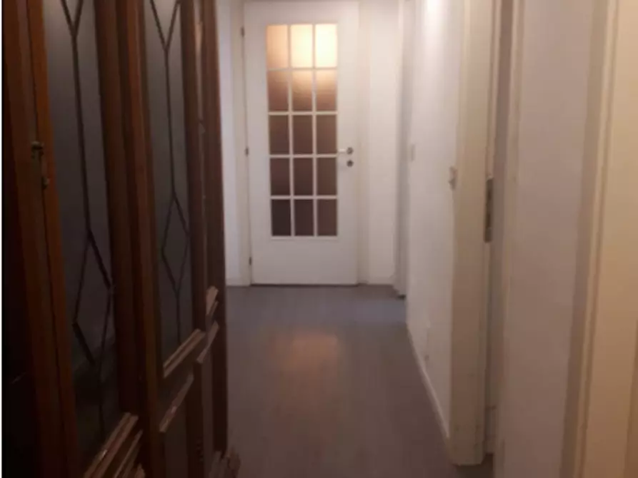 Immagine 9 di Camera in affitto  in Via Francesco Caracciolo a Milano