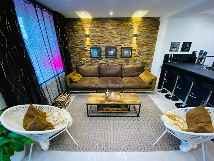 Immagine 2 di Appartamento in affitto  in Rue du Désert a Boncelles