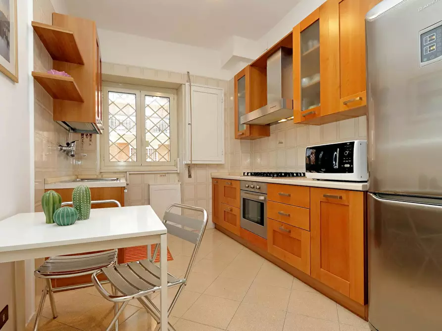 Immagine 5 di Appartamento in affitto  in Via Augusto Armellini a Roma