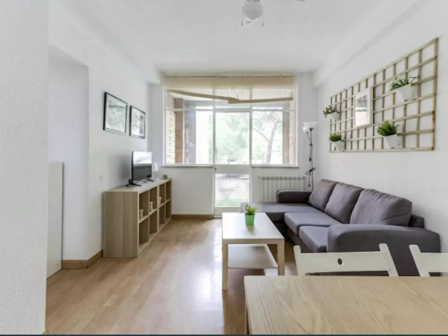 Immagine 5 di Appartamento in affitto  in Calle de Valderrey a Madrid