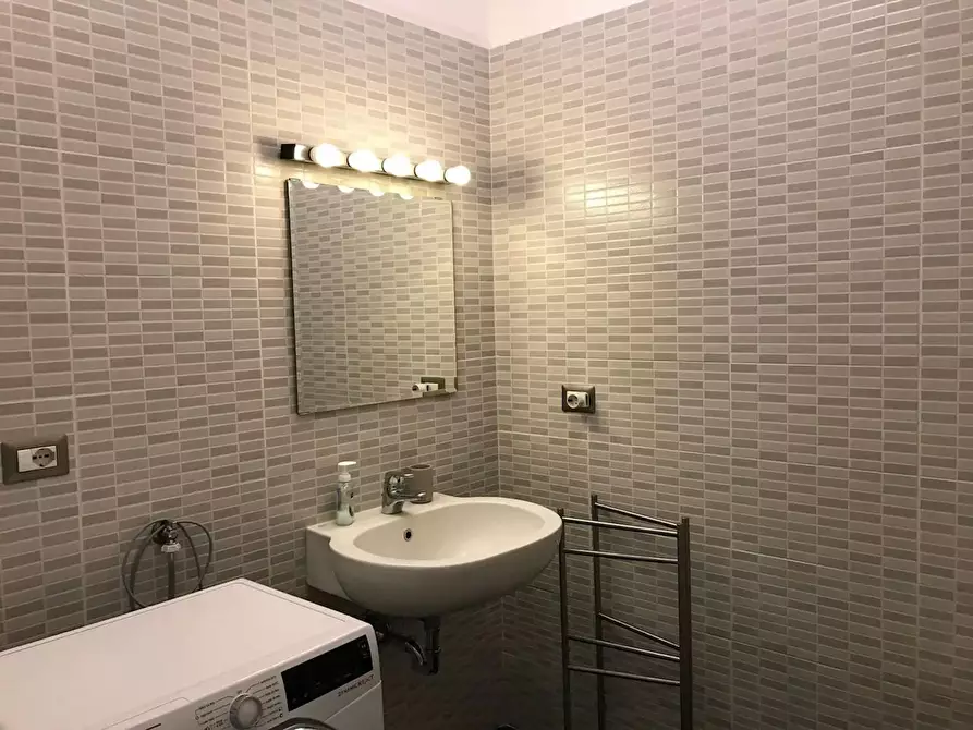 Immagine 10 di Appartamento in affitto  in Viale Umbria a Milano