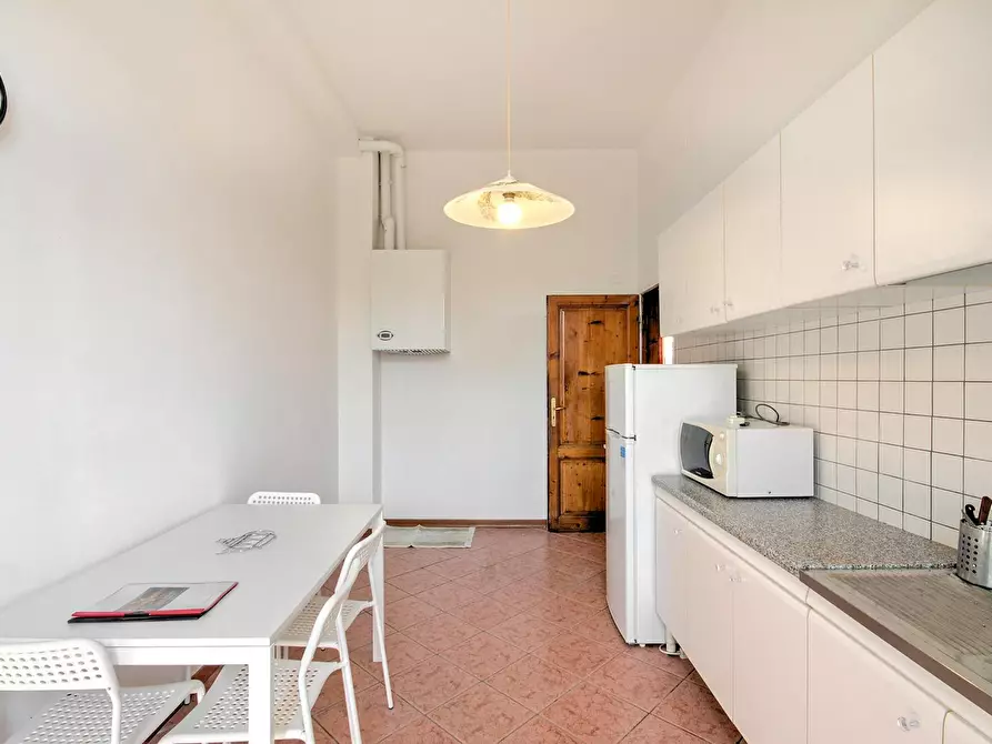 Immagine 8 di Camera in affitto  in Via Gaetano Milanesi a Firenze