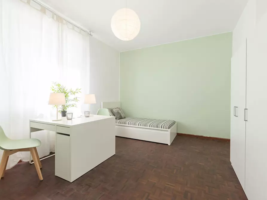 Immagine 3 di Camera condivisa in affitto  in Via John Fitzgerald Kennedy a Ferrara