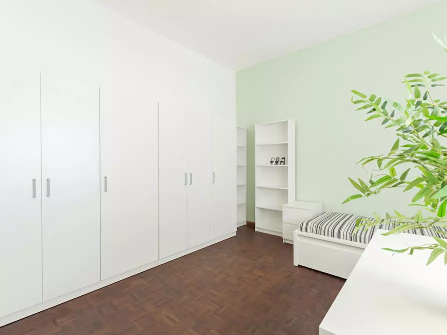 Immagine 4 di Camera condivisa in affitto  in Via John Fitzgerald Kennedy a Ferrara