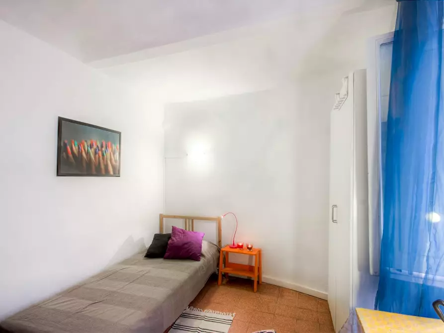 Immagine 3 di Camera in affitto  in Via delle Brache a Firenze