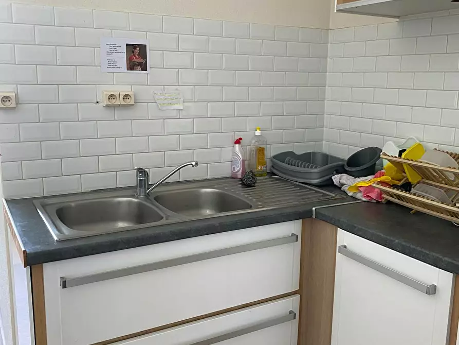Immagine 9 di Camera in affitto  in Rue Vanderschrick a Saint-Gilles