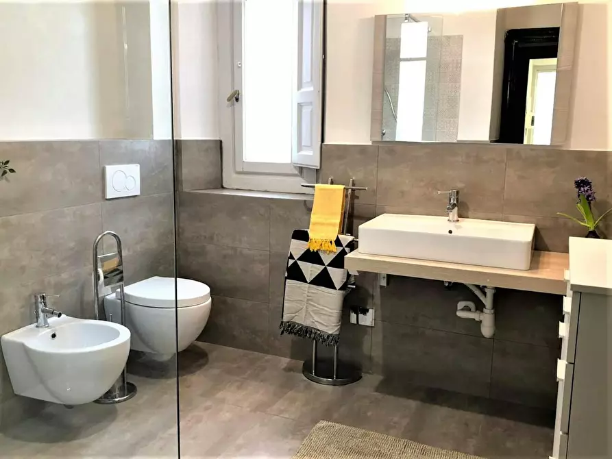 Immagine 8 di Camera in affitto  in Via della Cernaia a Firenze