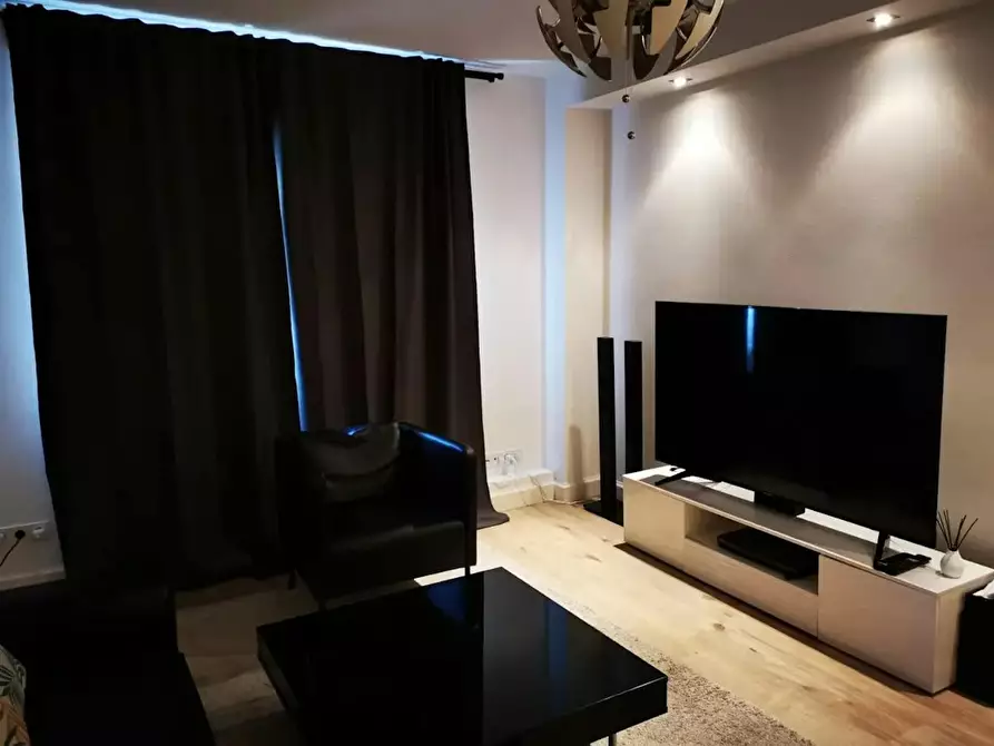 Immagine 4 di Appartamento in affitto  in Zähringerstraße a Berlin