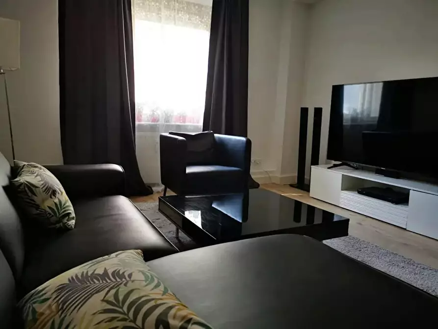 Immagine 5 di Appartamento in affitto  in Zähringerstraße a Berlin