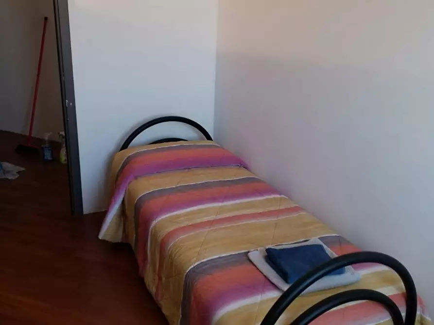 Immagine 4 di Camera in affitto  in Via Giancarlo Puecher a Milano