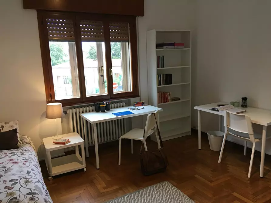 Immagine 3 di Camera condivisa in affitto  in Via Federico Confalonieri a Padova
