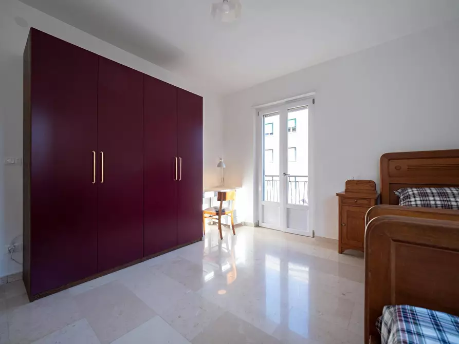 Immagine 2 di Camera condivisa in affitto  in Via Negroli a Milano