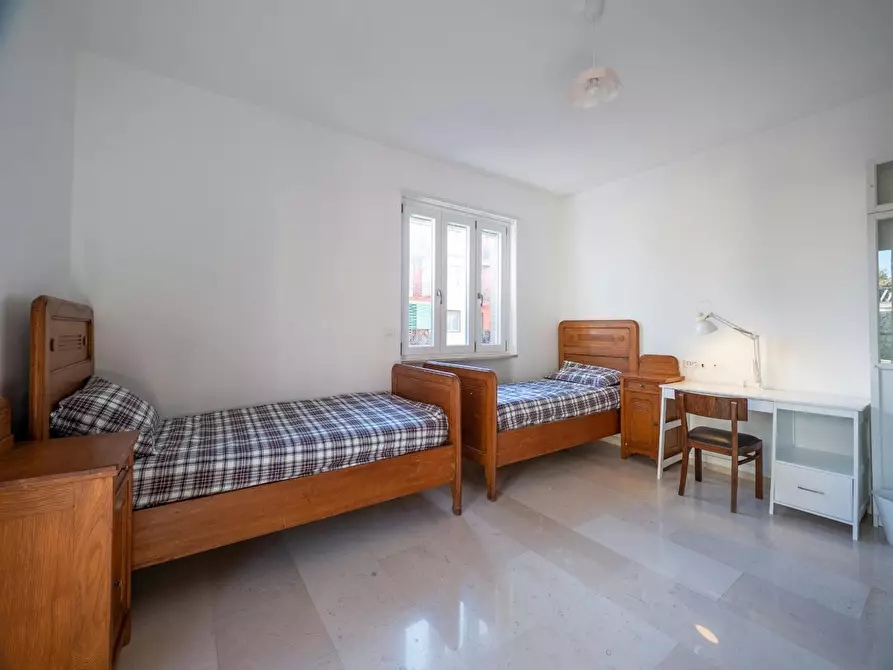 Immagine 4 di Camera condivisa in affitto  in Via Negroli a Milano