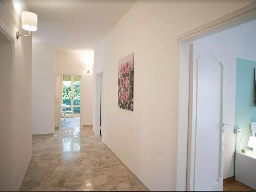 Immagine 10 di Camera in affitto  in Via Guido Banti a Firenze