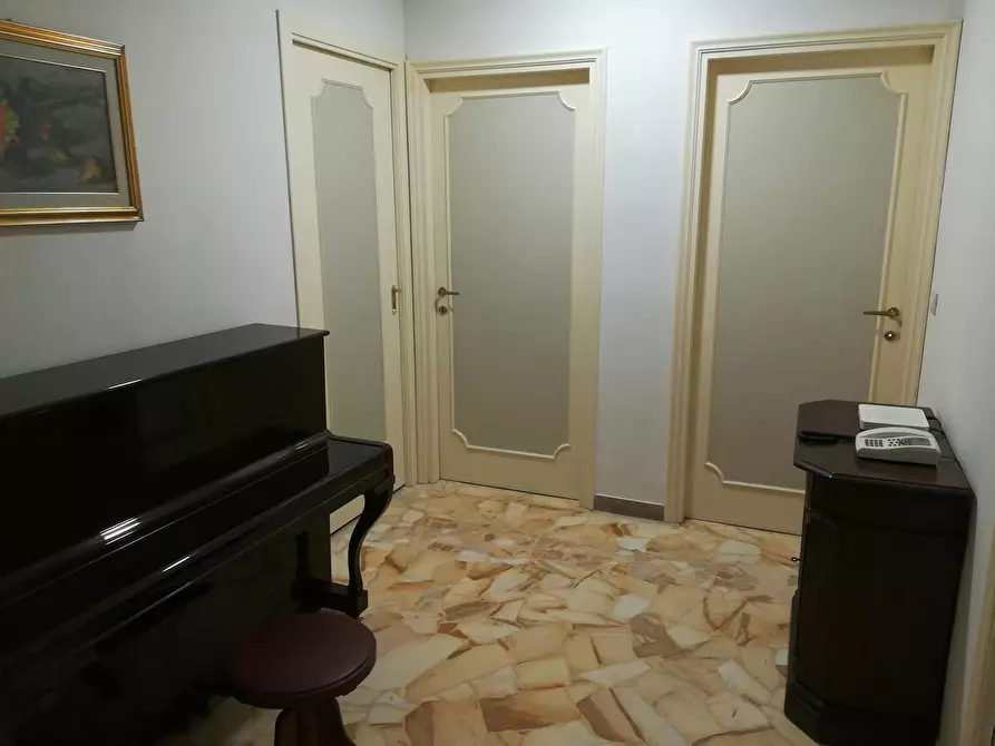 Immagine 8 di Camera in affitto  in Via Caduti di Cefalonia a Firenze