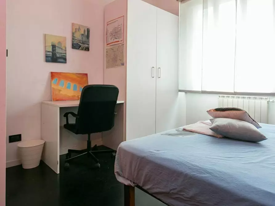 Immagine 4 di Camera in affitto  in Viale Liguria a Milano
