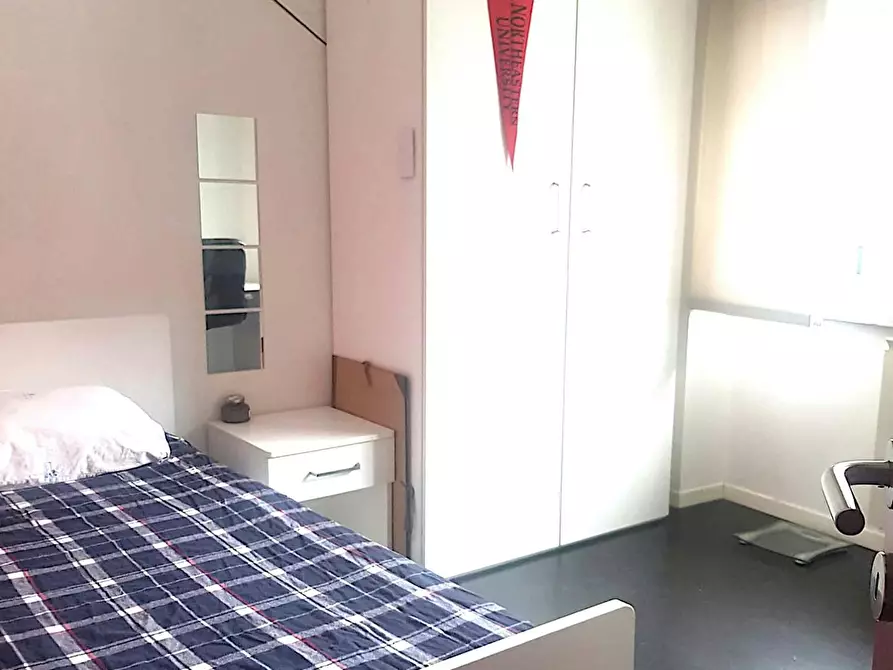 Immagine 3 di Camera in affitto  in Viale Liguria a Milano