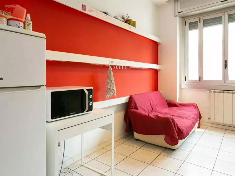 Immagine 9 di Camera in affitto  in Viale Liguria a Milano
