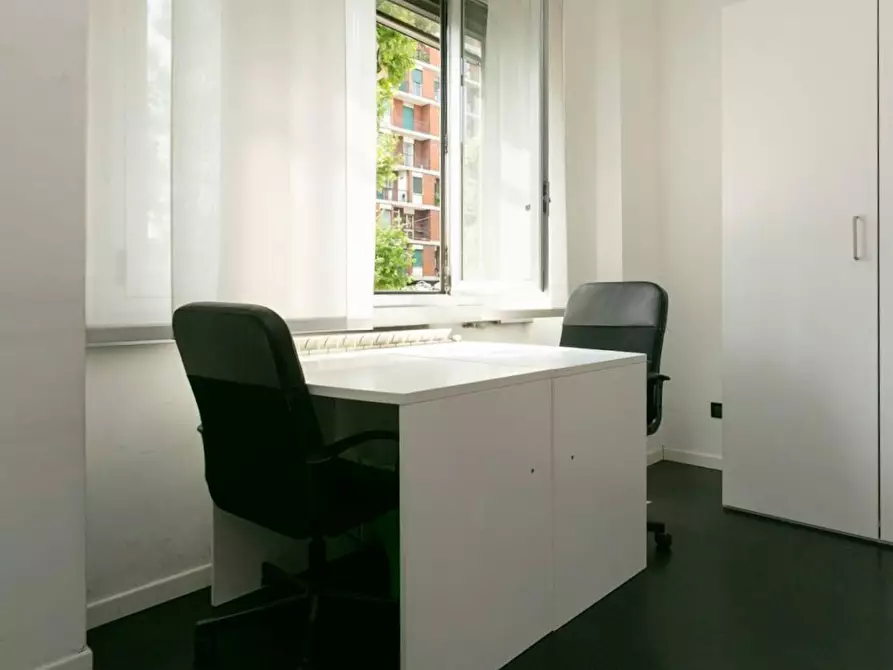 Immagine 5 di Camera condivisa in affitto  in Viale Liguria a Milano