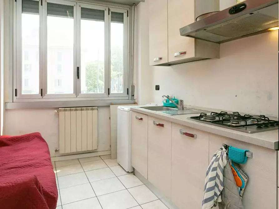 Immagine 7 di Camera condivisa in affitto  in Viale Liguria a Milano