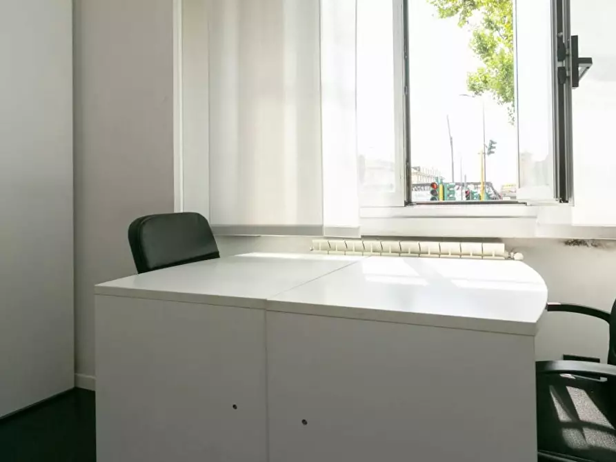 Immagine 6 di Camera condivisa in affitto  in Viale Liguria a Milano