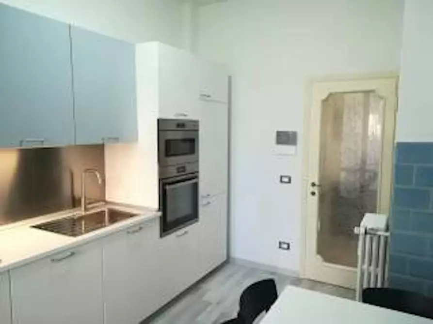 Immagine 5 di Camera in affitto  in Via Caduti di Cefalonia a Firenze