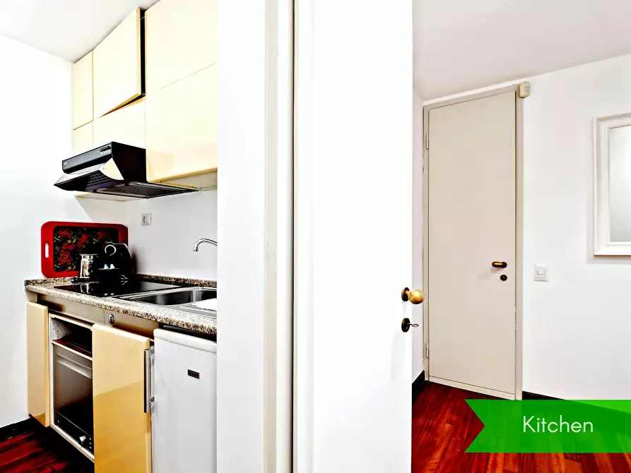 Immagine 8 di Appartamento in affitto  in Piazza San Marco a Milano