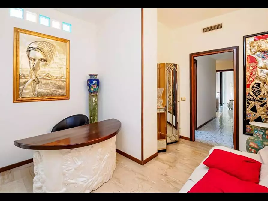 Immagine 7 di Camera in affitto  in Via Leo Longanesi a Milano