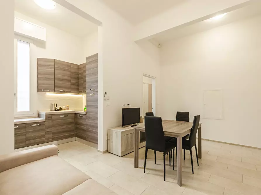 Immagine 7 di Appartamento in affitto  in Via San Felice a Bologna