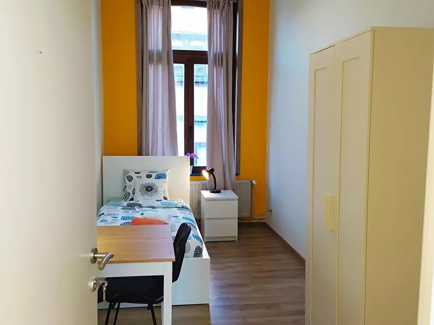 Immagine 4 di Camera in affitto  in Rue des Deux Tours a Saint-Josse-Ten-Noode