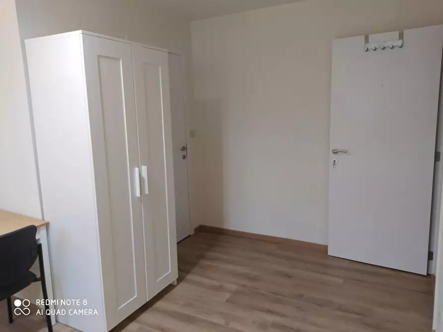 Immagine 5 di Camera in affitto  in Rue des Deux Tours a Saint-Josse-Ten-Noode