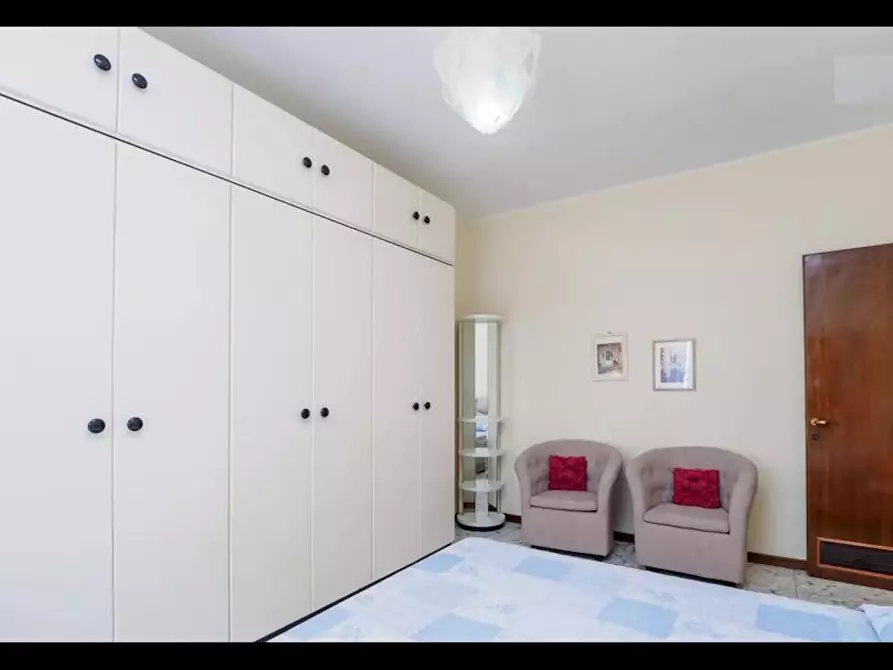 Immagine 5 di Camera in affitto  in Via Leo Longanesi a Milano