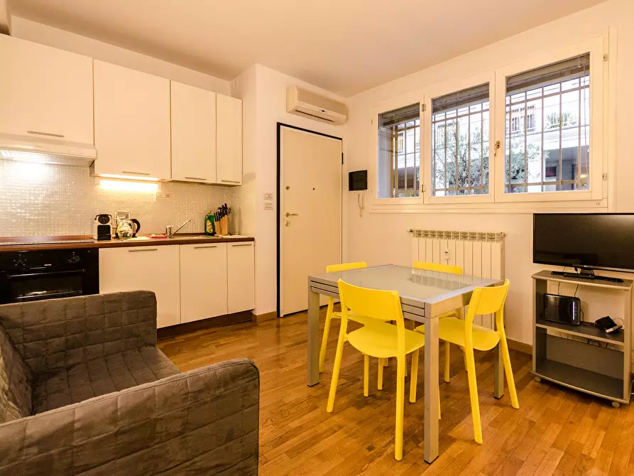 Immagine 7 di Appartamento in affitto  in Via San Felice a Bologna