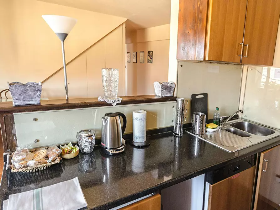 Immagine 9 di Appartamento in affitto  in Via Oreste Regnoli a Bologna