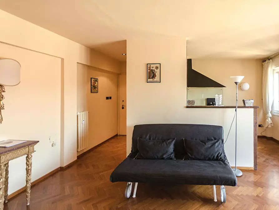 Immagine 4 di Appartamento in affitto  in Via Oreste Regnoli a Bologna