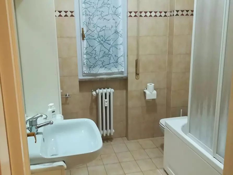 Immagine 6 di Camera in affitto  in Via Caduti di Cefalonia a Firenze