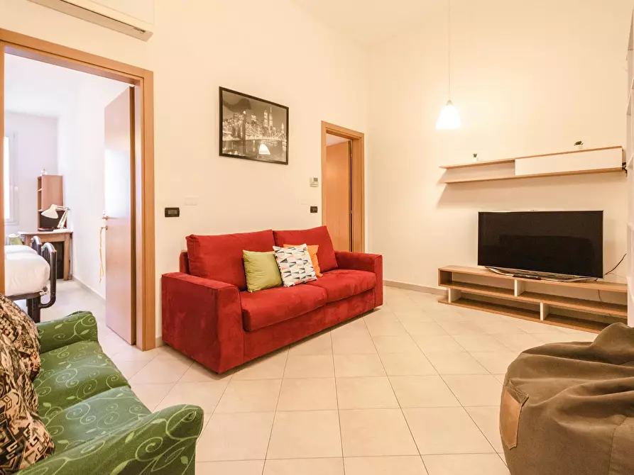 Immagine 9 di Appartamento in affitto  in Via Schiavonia a Bologna