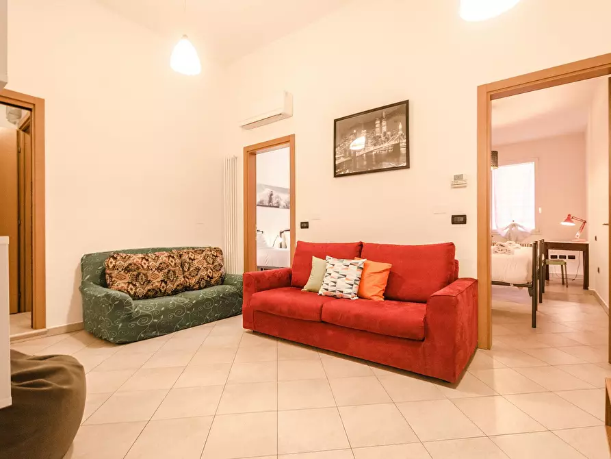 Immagine 6 di Appartamento in affitto  in Via Schiavonia a Bologna