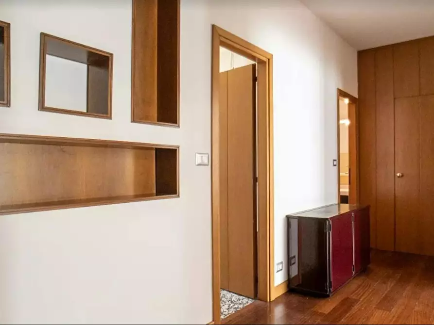 Immagine 8 di Camera in affitto  in Via Francesco dall'Ongaro a Milano