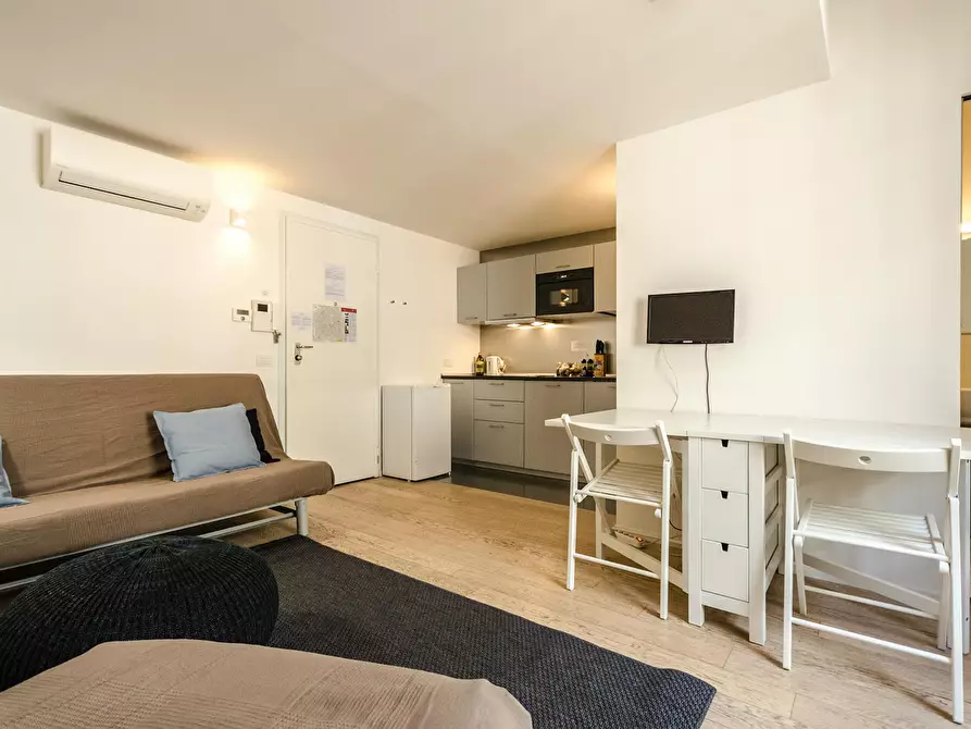 Immagine 5 di Appartamento in affitto  in Via Francesco Rismondo a Bologna