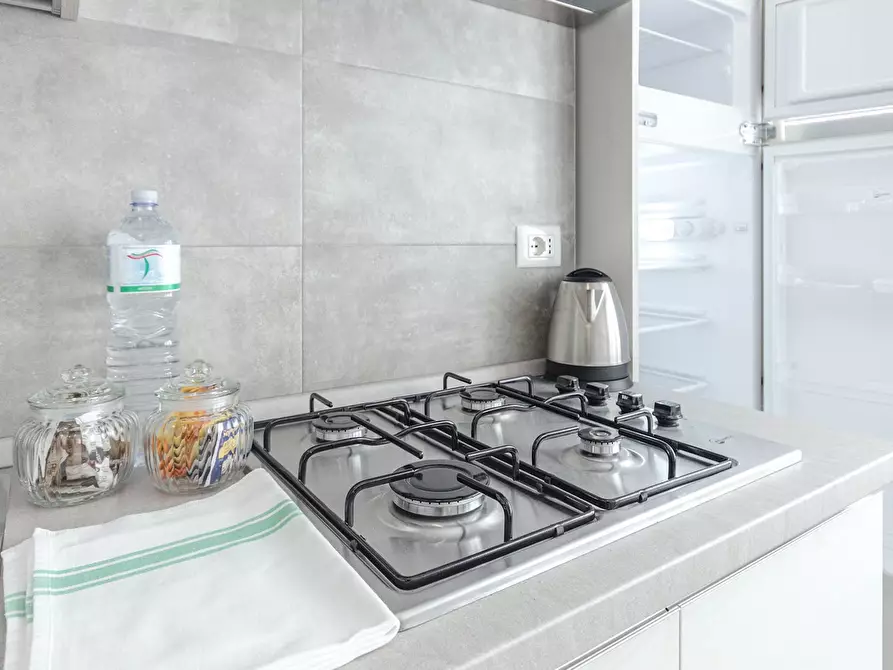 Immagine 8 di Appartamento in affitto  in Via Irnerio a Bologna