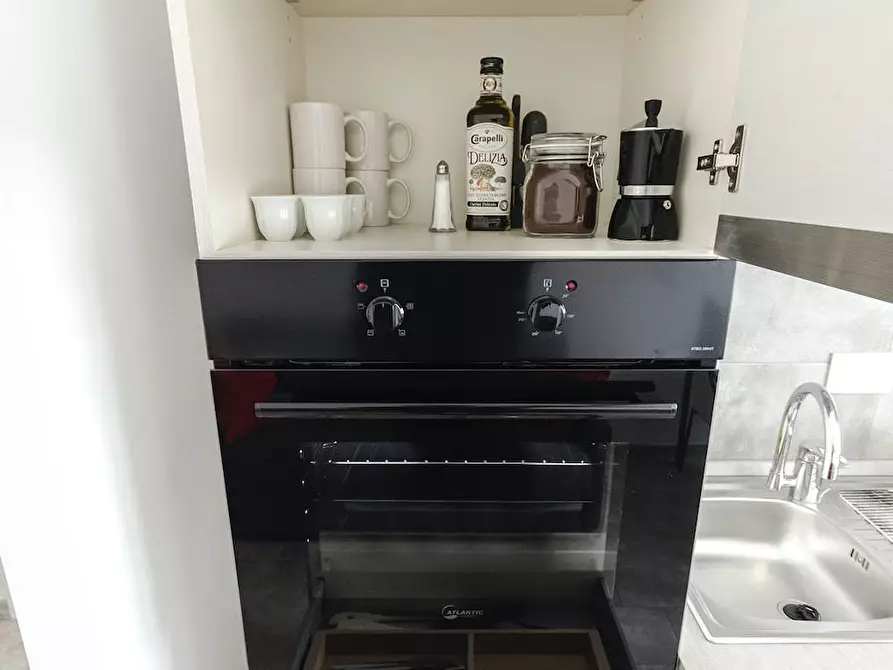 Immagine 6 di Appartamento in affitto  in Via Irnerio a Bologna