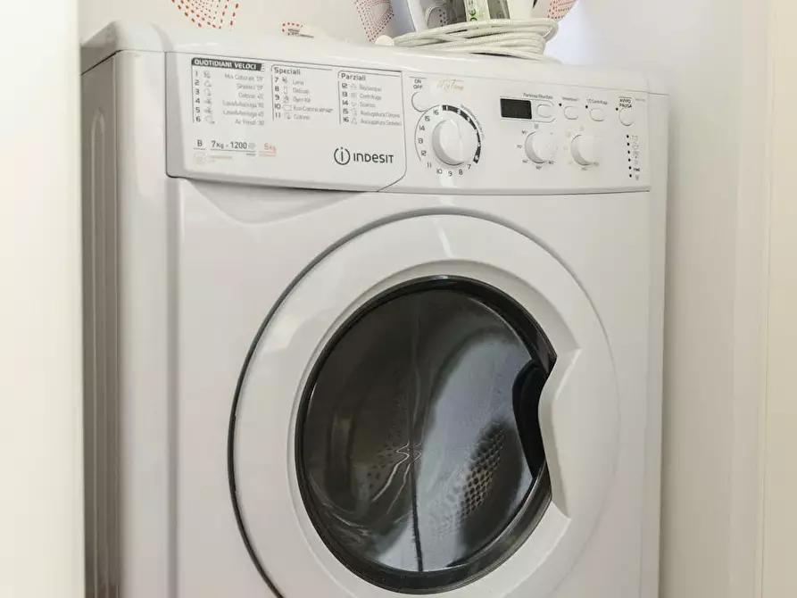 Immagine 9 di Appartamento in affitto  in Via Broccaindosso a Bologna