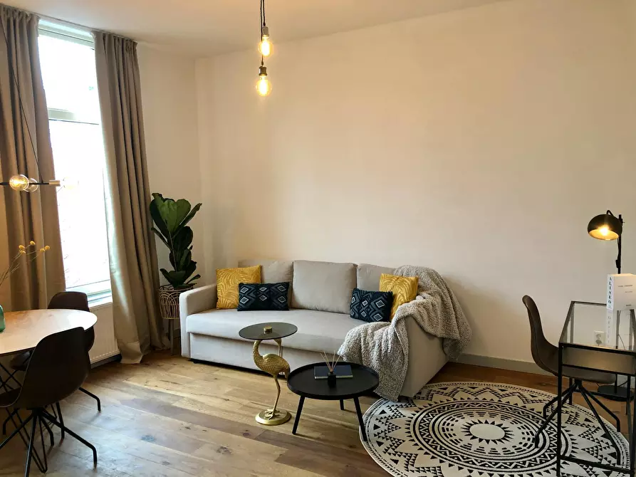 Immagine 9 di Appartamento in affitto  in Witte de withstraat a Rotterdam