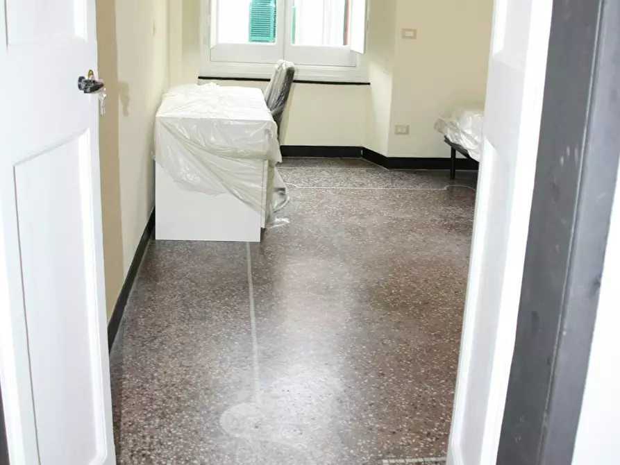 Immagine 2 di Camera in affitto  in Piazza del Campo a Genova