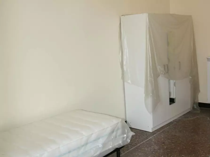 Immagine 8 di Camera in affitto  in Piazza del Campo a Genova