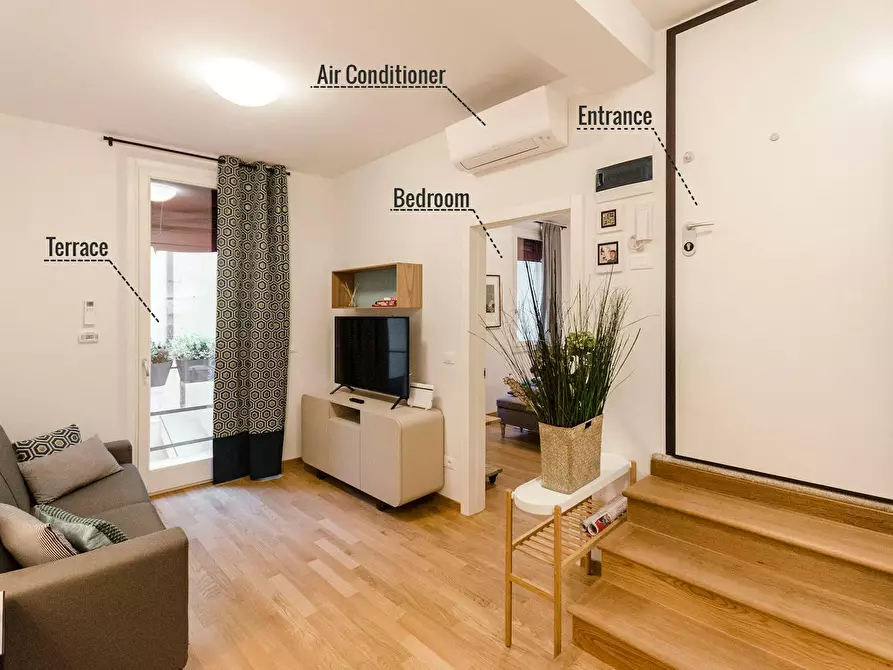 Immagine 4 di Appartamento in affitto  in Galleria Giovanni Acquaderni a Bologna