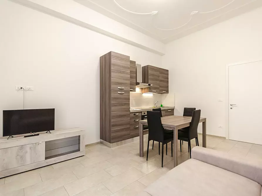 Immagine 8 di Appartamento in affitto  in Via San Felice a Bologna