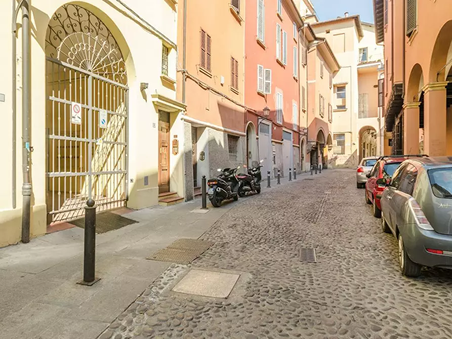Immagine 2 di Appartamento in affitto  in Via del Carro a Bologna